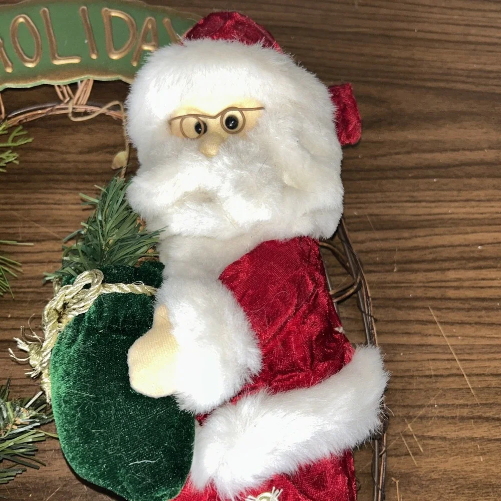 Christmas Santa Happy Holidays Grapevine Wreath Pinecone Wall Decor 18in